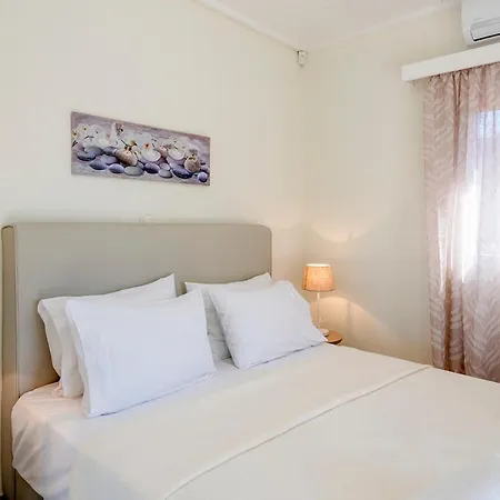 Portes By Mediterraneanvillas *